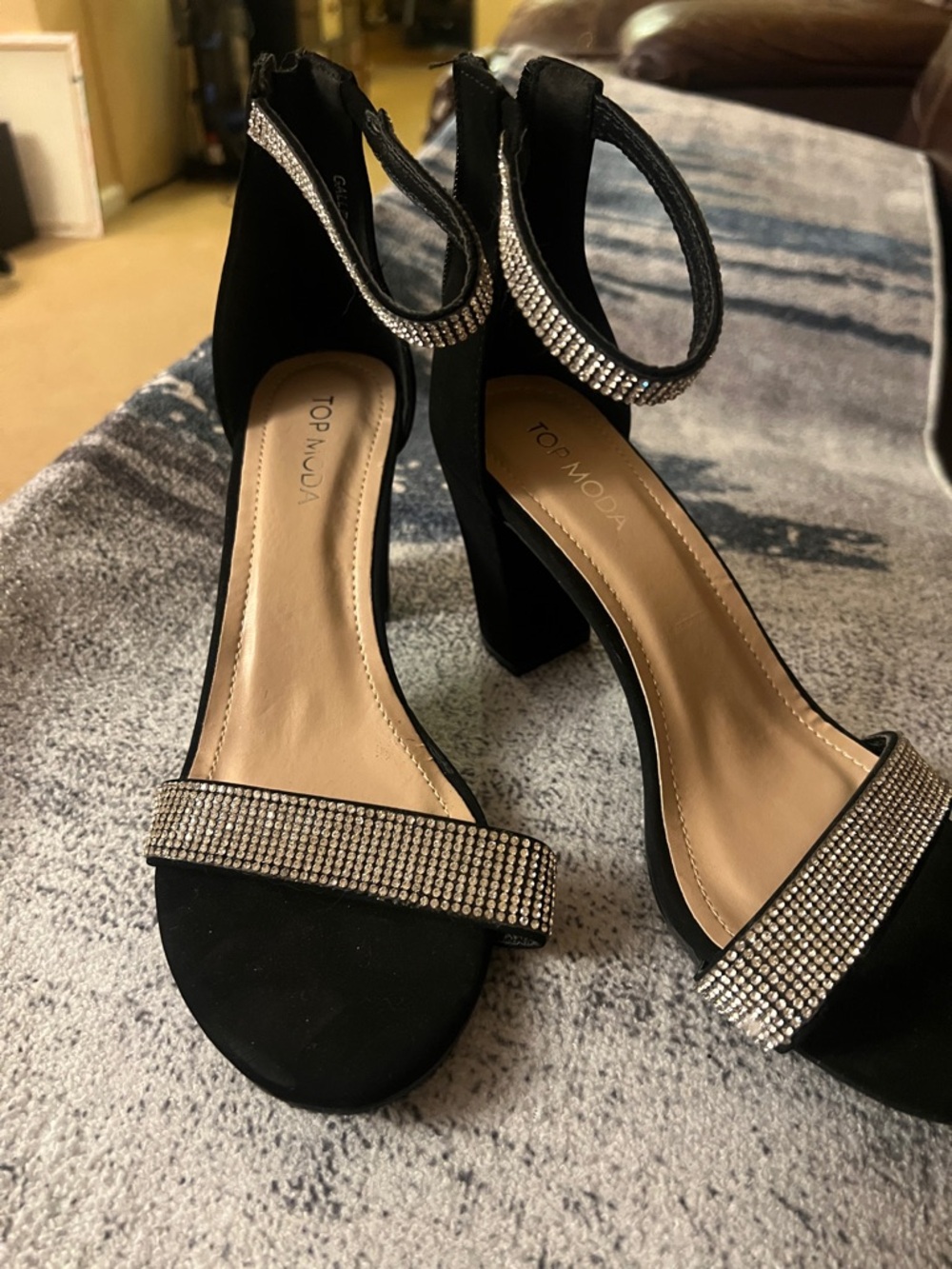 TOP Moda Black Block Heel Sandals with Rhinestone Straps